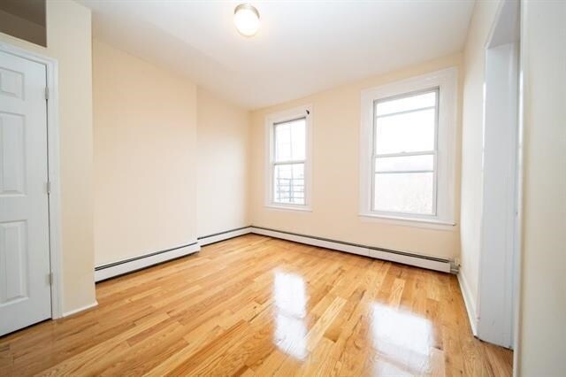 Building Photo - 538 Bramhall Ave
