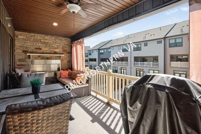 Building Photo - 2694 Velocity Rd