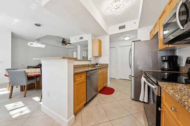 Building Photo - 11022 Legacy Dr