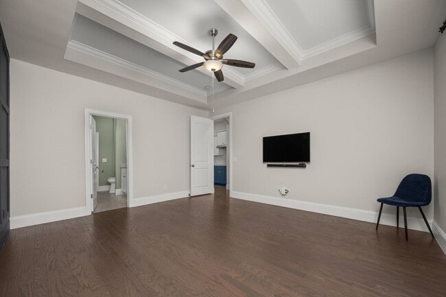 Building Photo - 3525 Darrell Dr