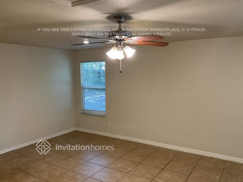 Building Photo - 626 Huntington St