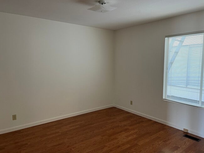 Bedroom #1 - 2025 Balboa St