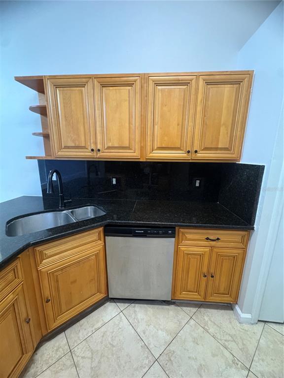 Building Photo - 11128 Sylvan Pond Cir