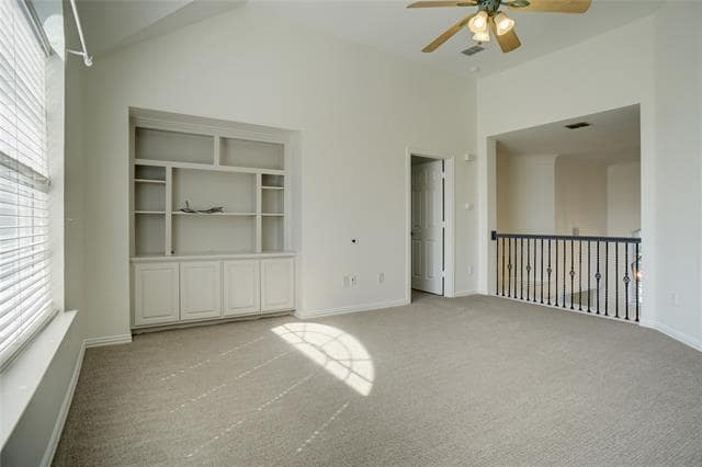 Building Photo - 1307 Normandy Dr