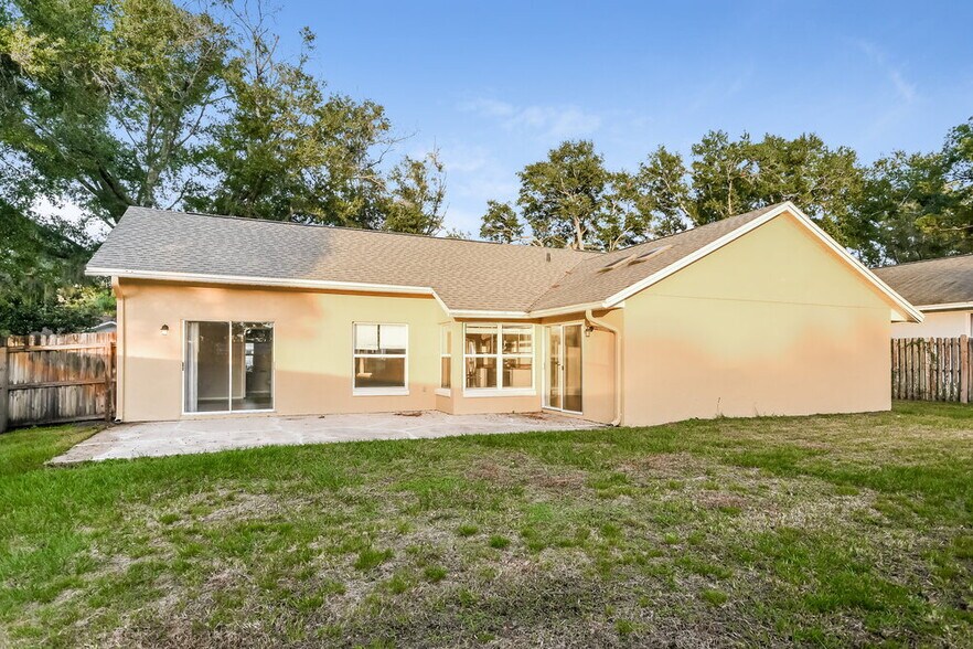 Building Photo - 1176 Countrywind Dr