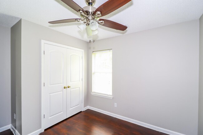 Building Photo - 10046 Nolton Cir
