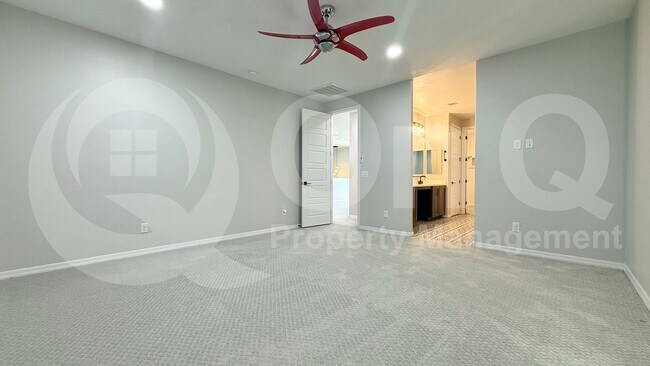 Building Photo - 26410 N Thornhill Dr