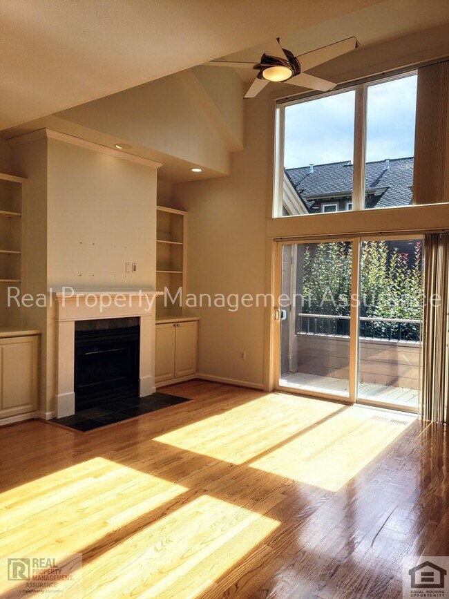 Building Photo - 10275 NW Alder Grove Ln