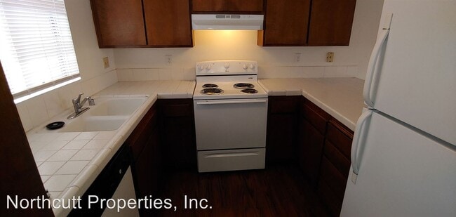 Building Photo - 4744 70th St