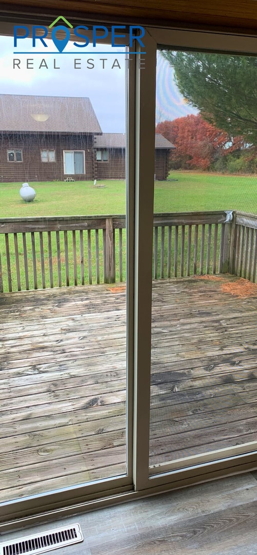 Building Photo - ON6120