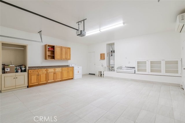 Building Photo - 5059 Keston Dr