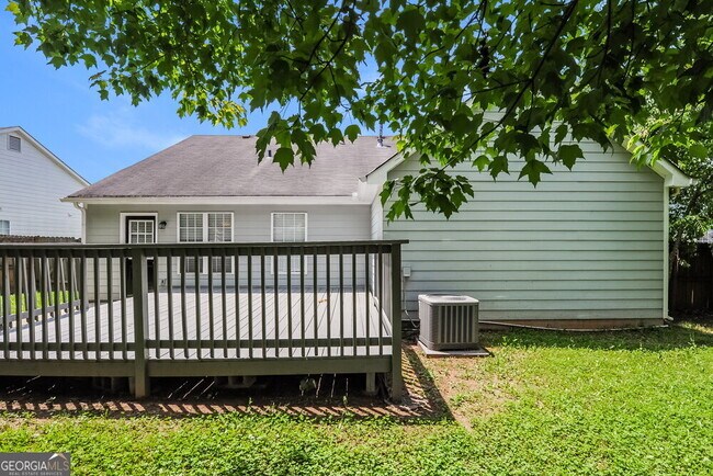 Building Photo - 4574 Grove Park Way NW