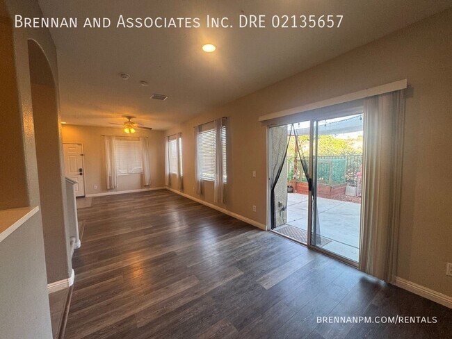 Building Photo - 1165 Latigo Cove