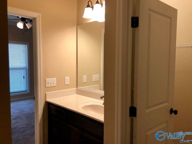 Building Photo - 4029 Jeff Rd NW