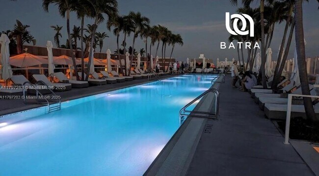 Building Photo - 2301 Collins Ave
