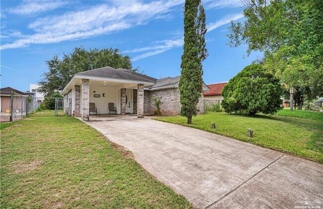 Building Photo - 4109 Sonora Ave