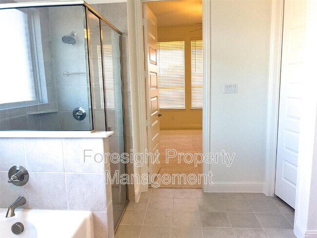 Building Photo - 3228 Willena Rd