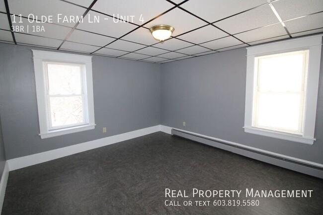 Building Photo - 3 Bedroom in Rochester, NH with Heat Inclu...