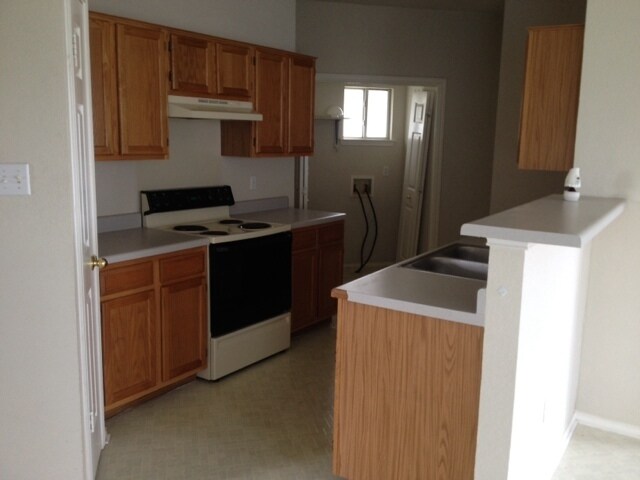 Building Photo - 2213 Schwald Rd
