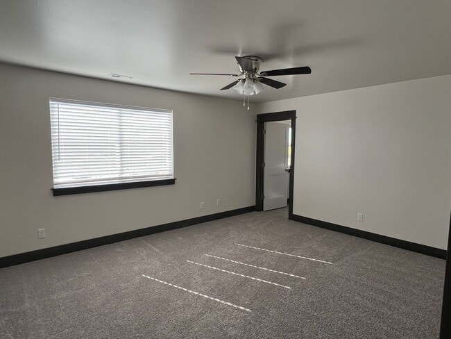 Building Photo - 2021 Windjammer Wy