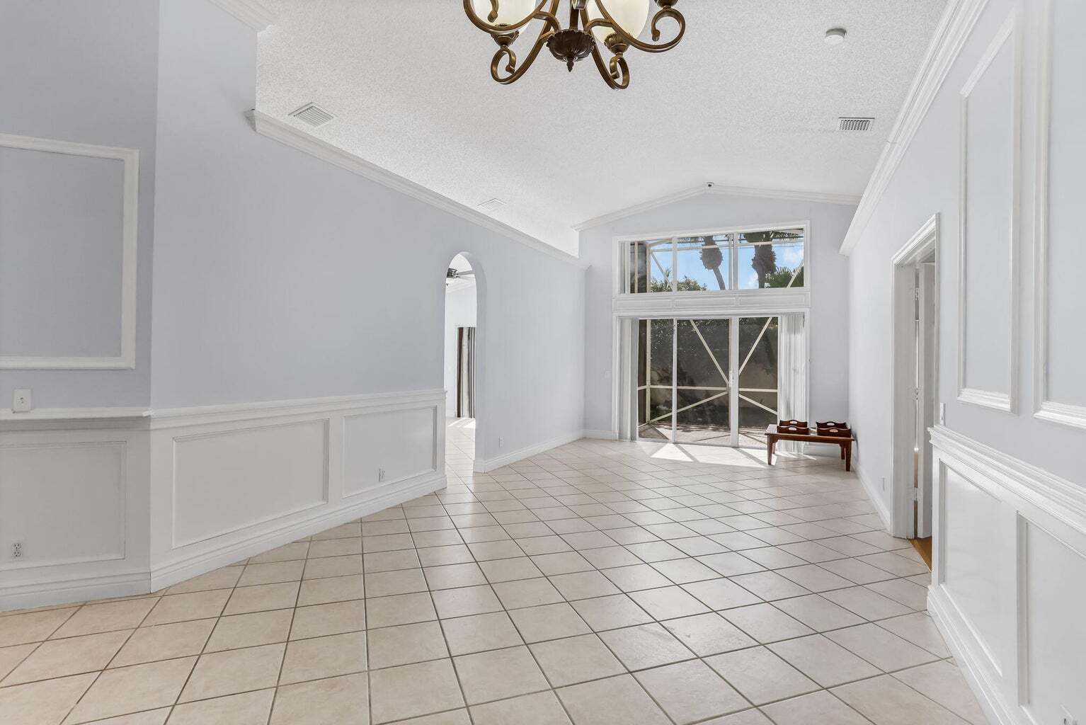 Building Photo - 7607 Colony Lake Dr