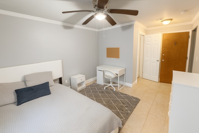 Building Photo - 1278 Jackson St