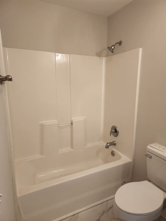 Building Photo - Carroll Crossing-Duplex in Winterville
