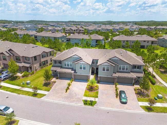 Building Photo - 5005 San Martino Dr