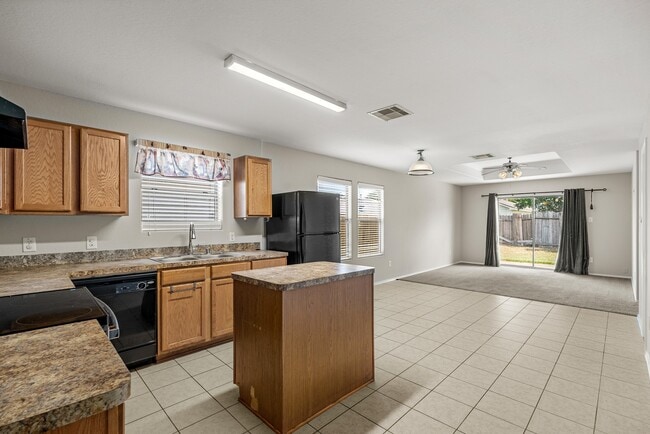 Building Photo - 2619 Chisolm Creek Ct