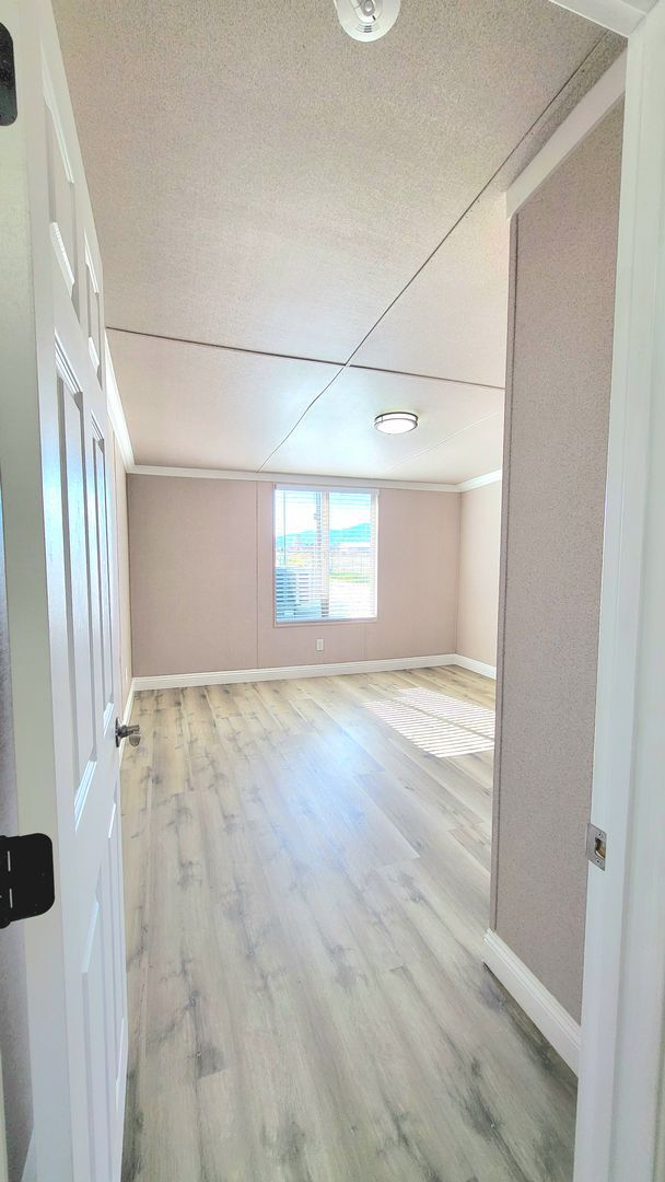 Building Photo - 1611 E Gamebird Rd