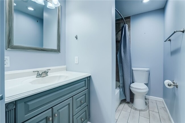 Building Photo - 232 Meadowbriar Rd
