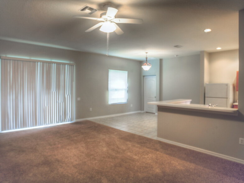 Building Photo - 22330 Yachtclub Terrace