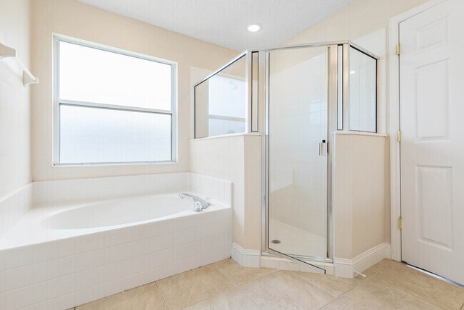 Building Photo - 5 Buffalo View Ln