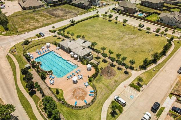 Building Photo - 712 Whitemarsh Dr