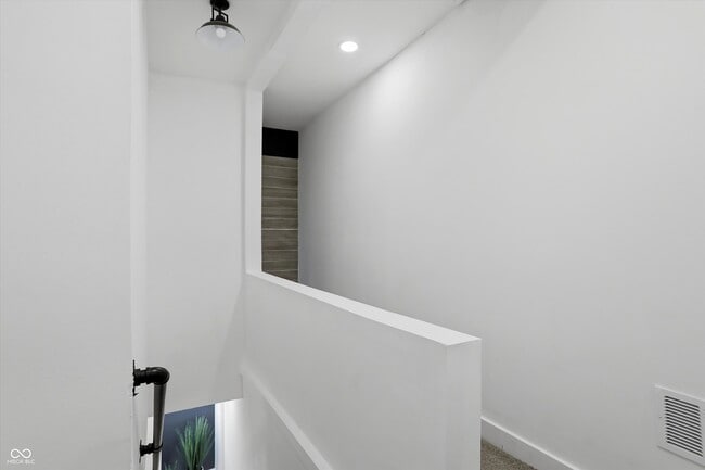 Building Photo - 1232 Keystone Ave