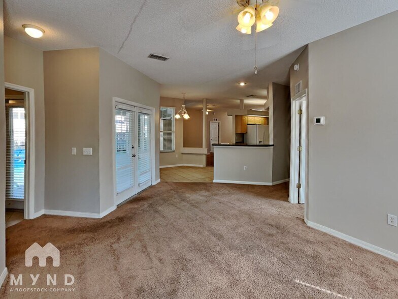 Building Photo - 7026 Captiva Cir