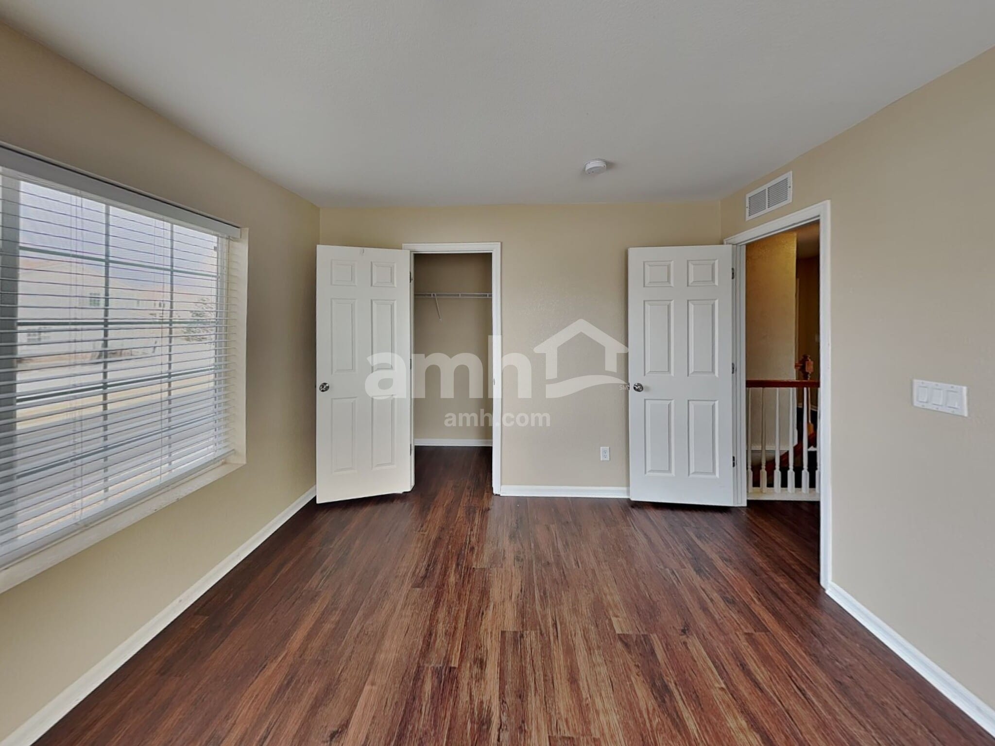 Building Photo - 19904 Robins Dr