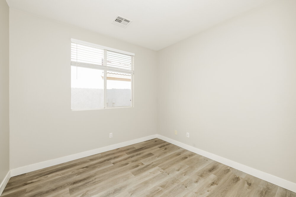 Building Photo - 1931 Giant Pine Ave