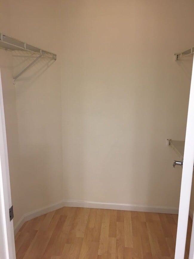Building Photo - Kuau Bayview Estates Unfurnished 3 Bedroom...