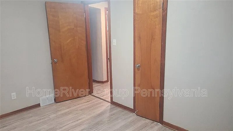 Building Photo - 215 Boston Hollow Rd