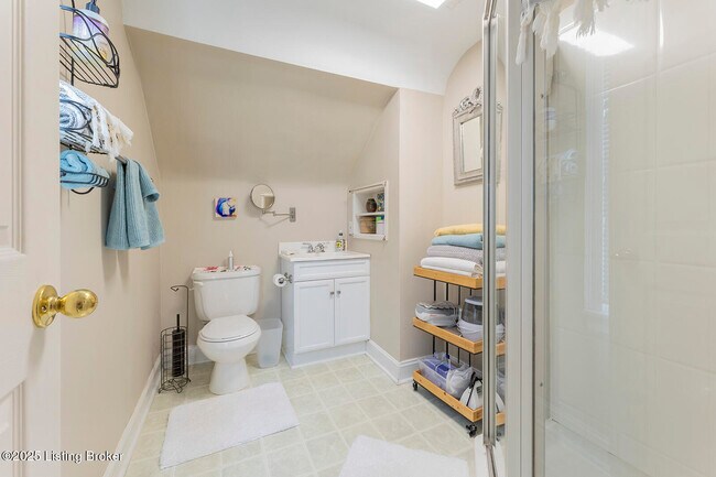 Building Photo - 3725 Warner Ave