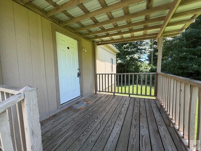Building Photo - 107 George Thomas Rd