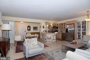 Building Photo - 4201 Cathedral Ave NW