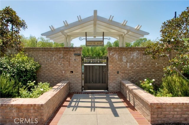 Building Photo - 112 Chantilly