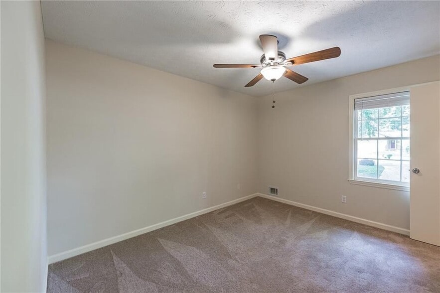 Building Photo - 4472 Old Mabry Pl