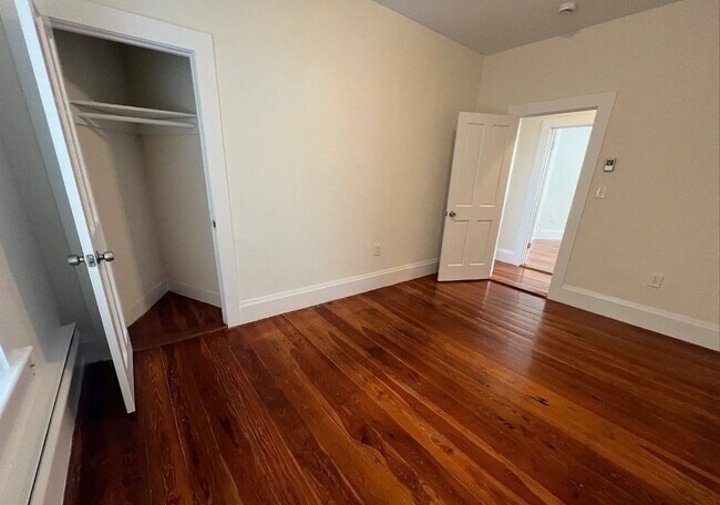 Building Photo - 27 Buttonwood St