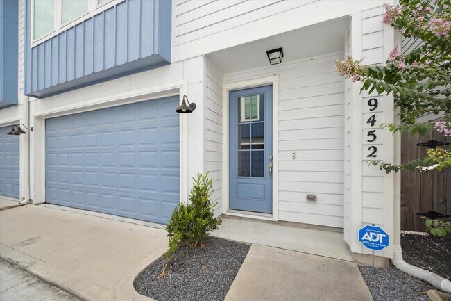 Building Photo - 9452 Kerrwood Ln