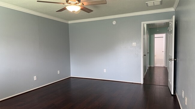 Building Photo - 9735 Beckwood Post Dr