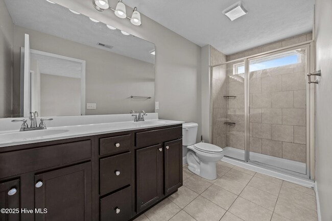 Building Photo - 123 Lightwater Dr