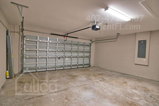 Building Photo - 5204 S San Mateo Dr